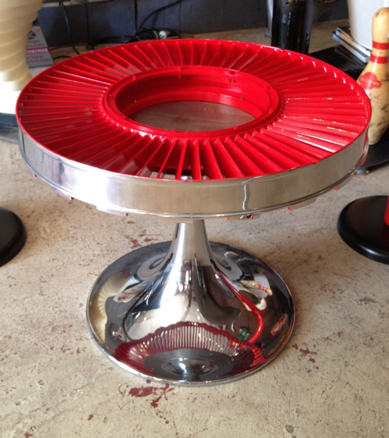 Coin de canapé "Couronne de réacteur" (vendu) Coin de canapé "Couronne de réacteur" (vendu)