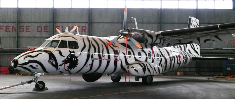 Pale d'hélice d'avion Flamant - Vendue Pale d'hélice d'avion Flamant - Vendue