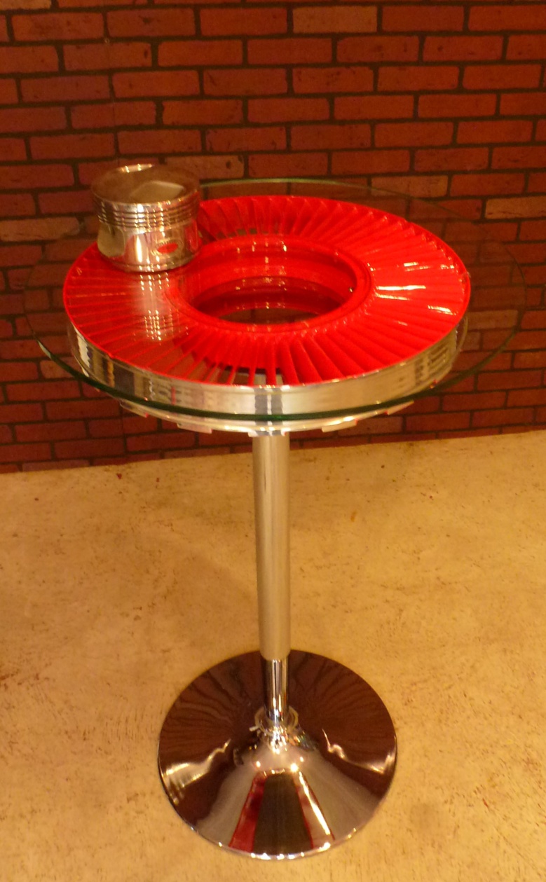 Mange-debout - Vendu Mange-debout - Vendu