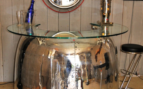 "Bar" Capot moteur de Douglas DC6 - Vendu