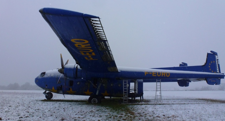 Bureau "Volet Nord-Atlas" Vendu